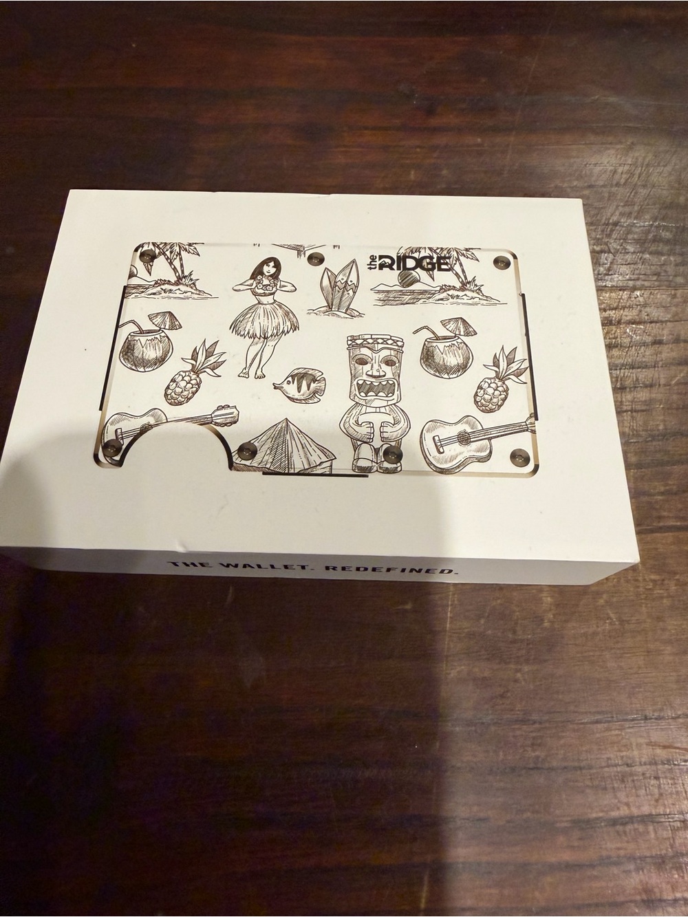The Ridge Tiki Print Slim Wallet - White